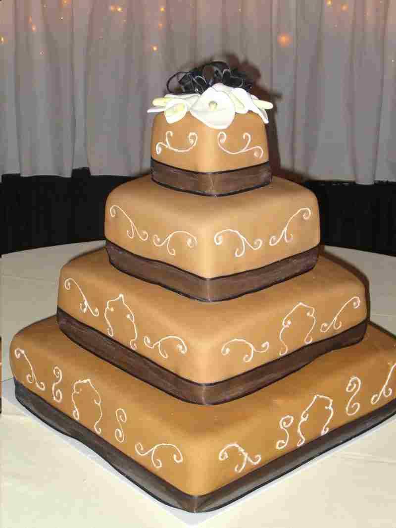 Fondant wedding cakes