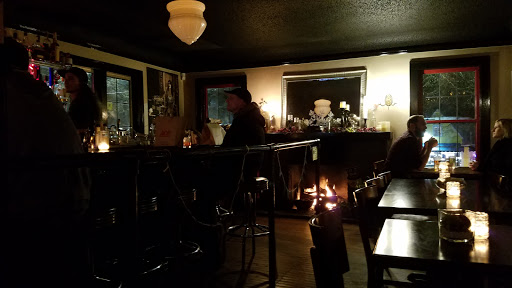 Cocktail Bar «The Maple Bar», reviews and photos, 8929 Roosevelt Way NE, Seattle, WA 98115, USA