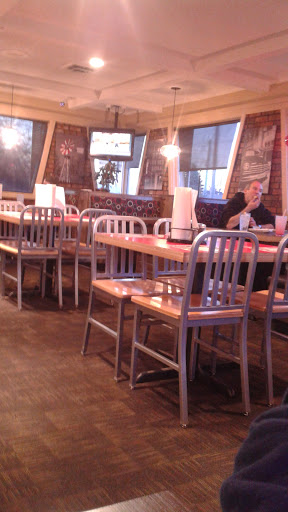 Pizza Restaurant «Pizza Hut», reviews and photos, 702 E Main St, Gas City, IN 46933, USA