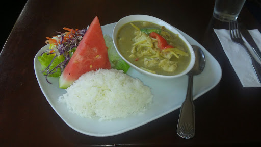 Thai Restaurant «Royal Thai», reviews and photos, 610 3rd St, San Rafael, CA 94901, USA