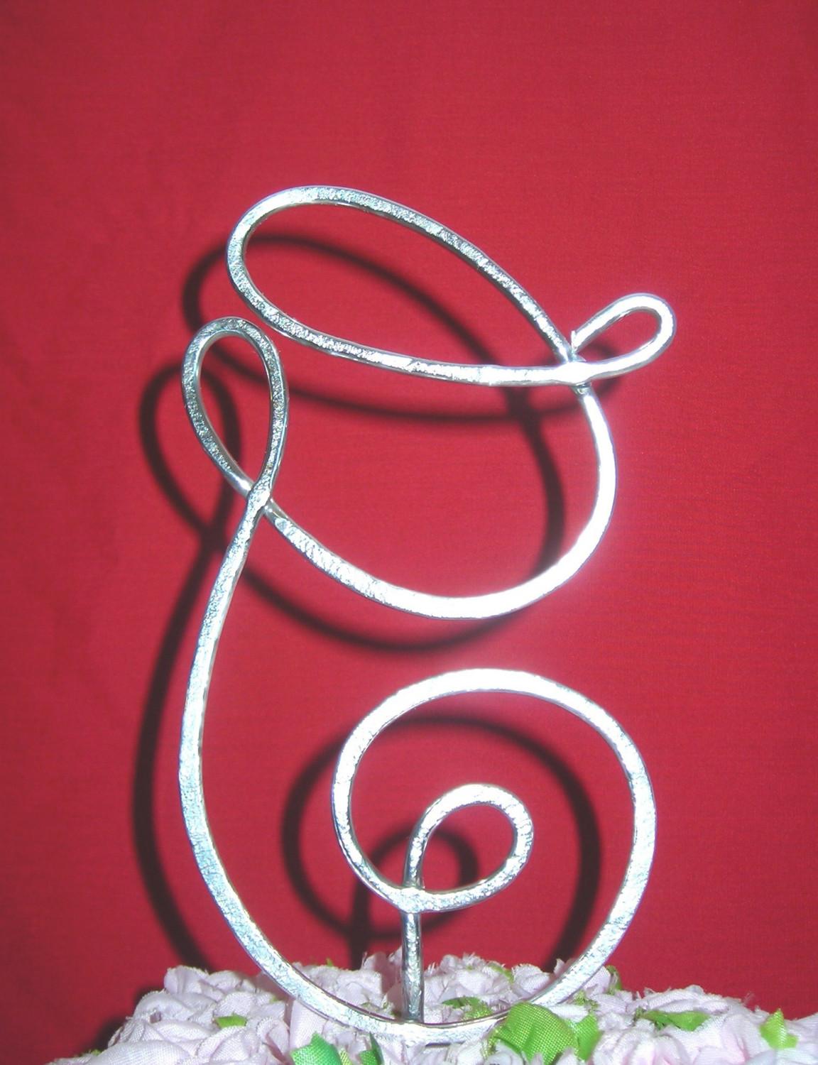 5 -6 inch Custom Wire Initial