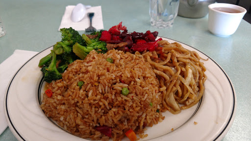 Chinese Restaurant «East N West Chinese Cuisine», reviews and photos, 1139 E March Ln, Stockton, CA 95210, USA