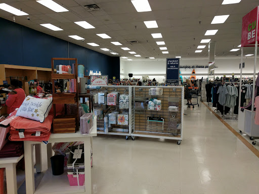 Department Store «Marshalls», reviews and photos, 500 N University Dr, Pembroke Pines, FL 33024, USA