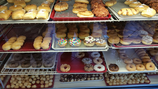 Donut Shop «Donutsdatrock! Rockport Donuts», reviews and photos, 401 TX-35 BUS, Rockport, TX 78382, USA