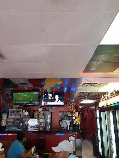 Restaurant «Taqueria Jovenazo», reviews and photos, 7130 Kimberly Blvd, North Lauderdale, FL 33068, USA