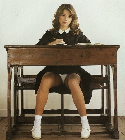 [schoolgirl0083.jpg]