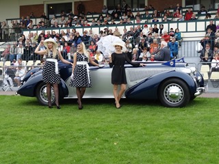 2015.10.04-69 14 Lancia Astura cabriolet Pininfarina 1937