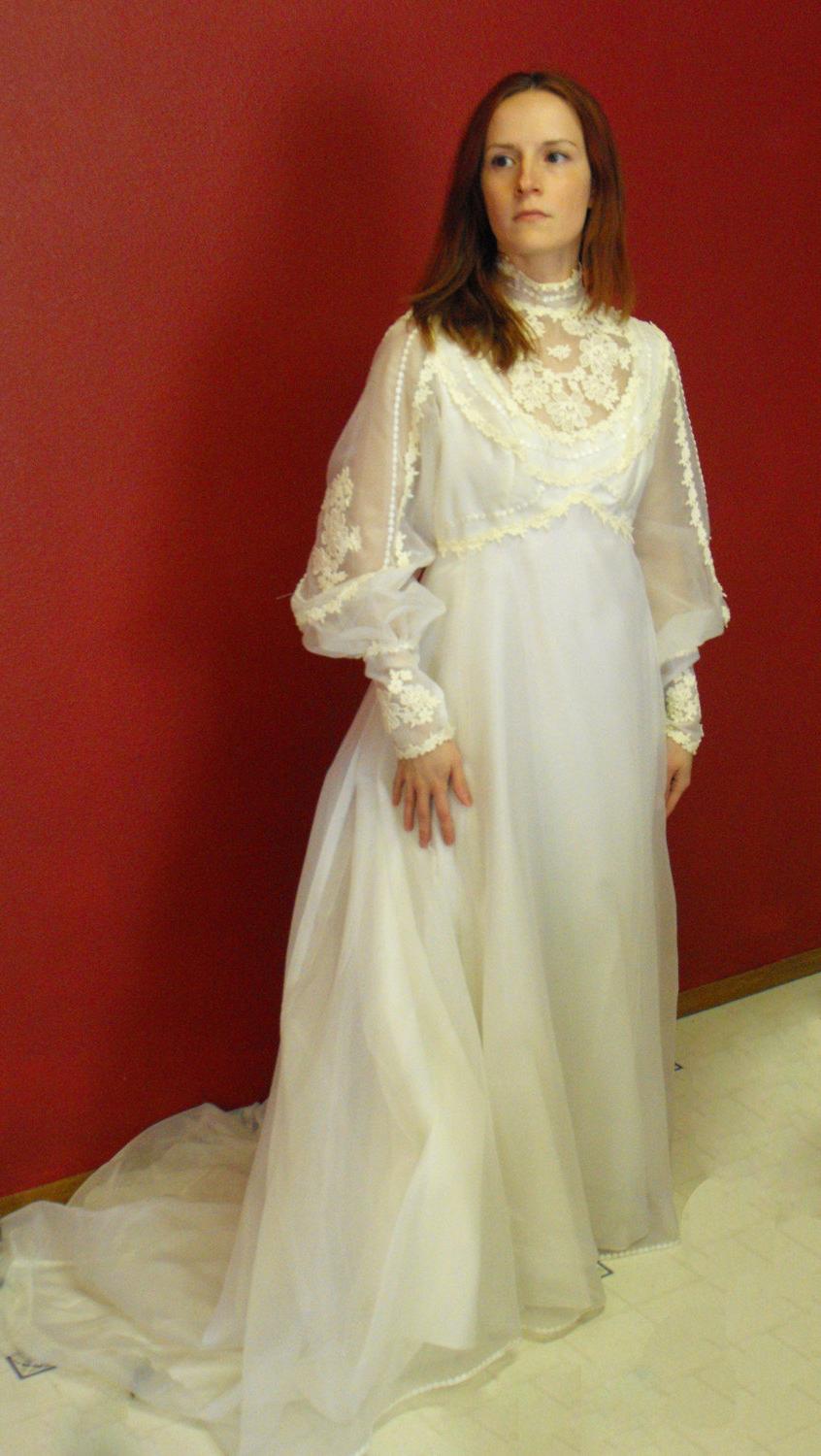 Vintage 70s Wedding Dress Victorian Bridal Gown Lace Tulle Chapel Train