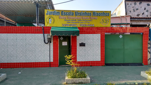 Jardim Escola Ursinhos Risonhos, R. Ildefonso Albano, 173 - Guadalupe, Rio de Janeiro - RJ, 21670-340, Brasil, Escola_Secundaria, estado Rio de Janeiro