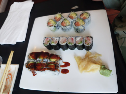 Restaurant «Sushiman», reviews and photos, 2501 Huntingdon Pike, Huntingdon Valley, PA 19006, USA