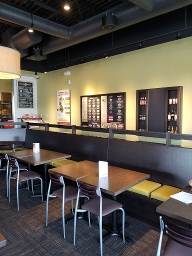 Restaurant «Noodles and Company», reviews and photos, 832 Queen St, Southington, CT 06489, USA