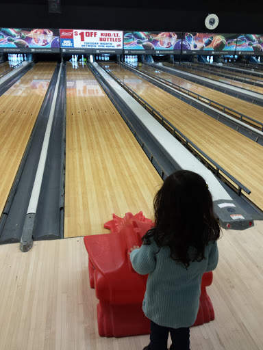 Bowling Alley «Valley Center Bowl», reviews and photos, 1081 S Main St, Salinas, CA 93901, USA