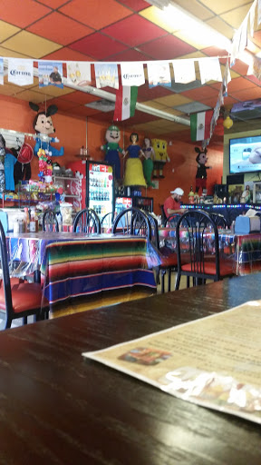 Restaurant «Los Cuates Taqueria», reviews and photos, 412 Newtown Rd B, Virginia Beach, VA 23462, USA