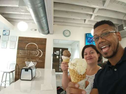 Ice Cream Shop «Bluff Park Ice Cream Shoppe», reviews and photos, 815 Shades Crest Rd, Birmingham, AL 35226, USA