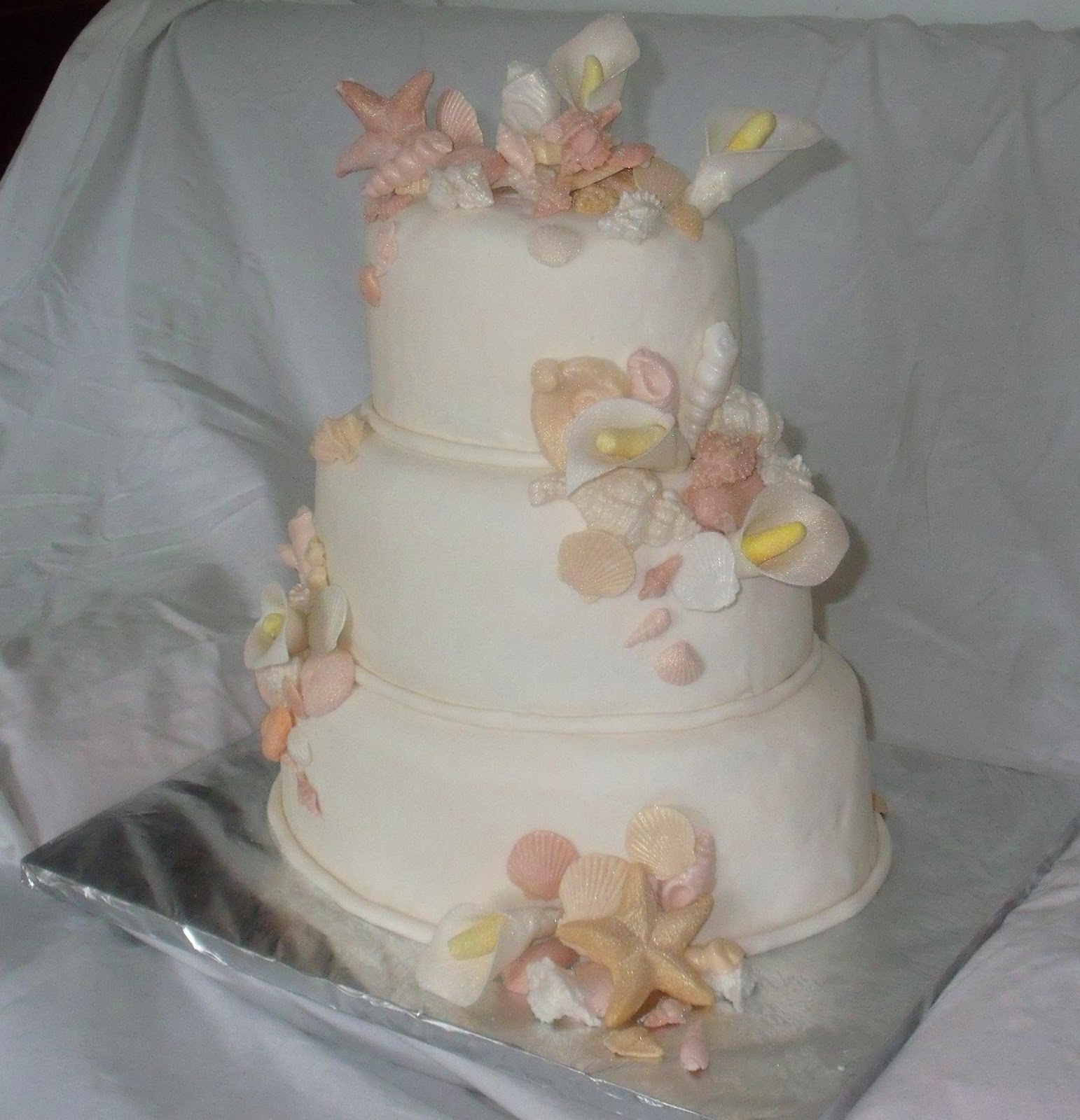 Wedding Cake with Calla
