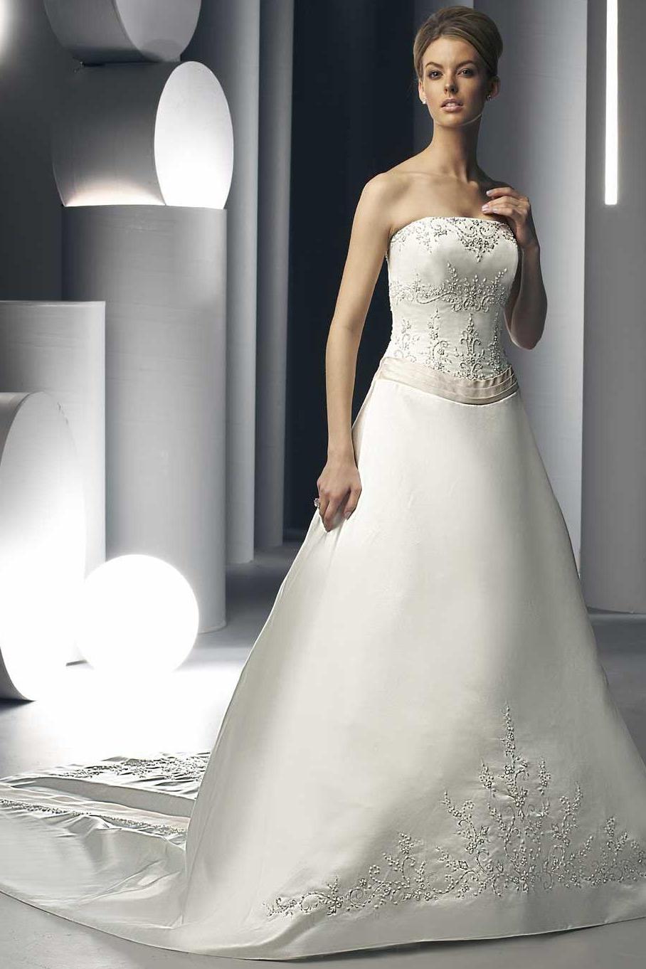 Wedding Dresses ah421