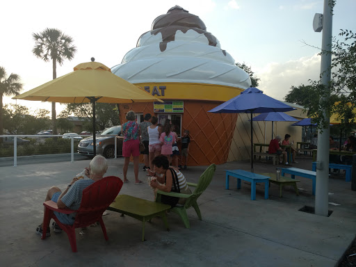 Ice Cream Shop «Twistee Treat Tarpon Springs», reviews and photos, 905 E Tarpon Ave, Tarpon Springs, FL 34689, USA