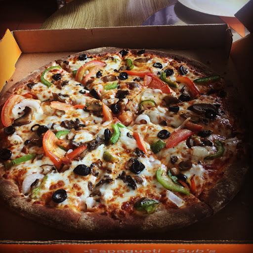Mamamia Pizza, Blvd. Industrial 179 Local 6, Nueva Esperanza, 22435 Tijuana, B.C., México, Pizzería a domicilio | BC