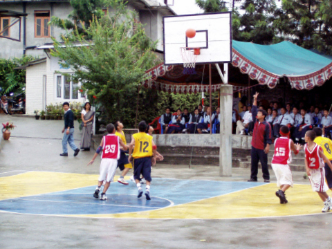 Basketball_korb_400-001.jpg