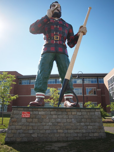 Monument «Paul Bunyan Statue», reviews and photos, 519 Main St, Bangor, ME 04401, USA