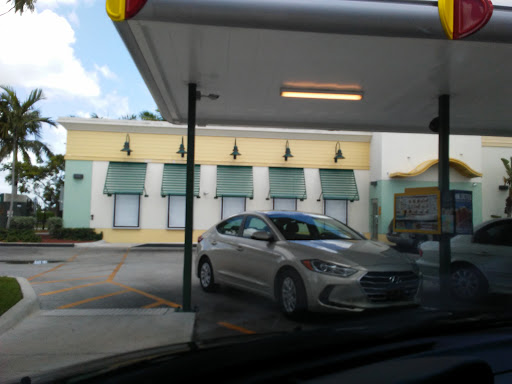 Fast Food Restaurant «Sonic Drive-In», reviews and photos, 2660 NW 199th St, Miami Gardens, FL 33056, USA