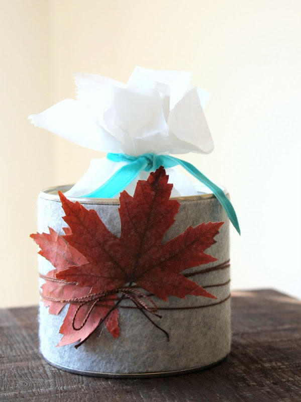 Grey Felt Fall Treat Tin - carolynshomework (4)