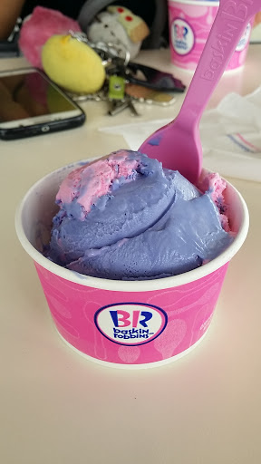 Ice Cream Shop «Baskin-Robbins», reviews and photos, 970 N Main St, Manteca, CA 95336, USA