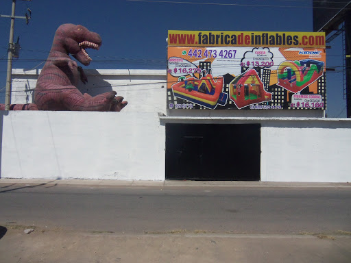 Fabrica de Inflables / Kiddie Games, Autopista Mexico-Queretaro Km. 199.5, El carmen, 76246 El Marqués, Qro., México, Tienda de juegos | QRO