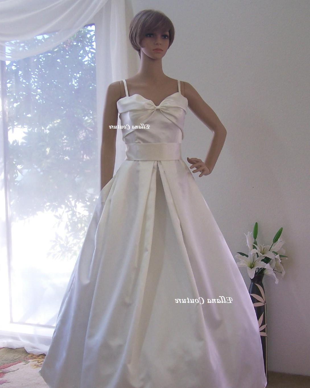 Stunning Retro Bridal Gown.