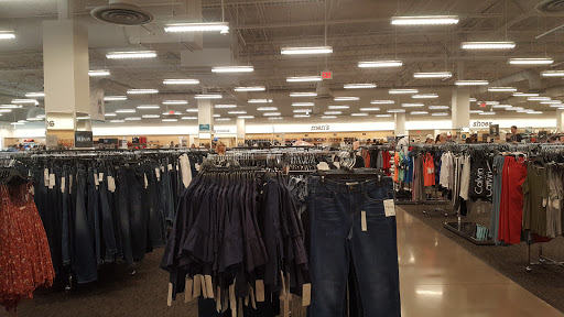 Department Store «Nordstrom Rack», reviews and photos, 2073 E Camelback Rd, Phoenix, AZ 85016, USA