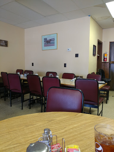 Restaurant «Village Restaurant», reviews and photos, 100 Navaho Trail, Hopkinsville, KY 42240, USA