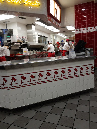 Hamburger Restaurant «In-N-Out Burger», reviews and photos, 21620 Valley Blvd, Walnut, CA 91789, USA