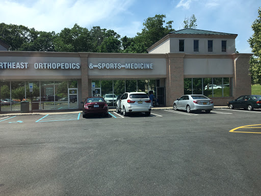 Doctor «Rockland Orthopedic & Sports: Robinson Michael MD», reviews and photos