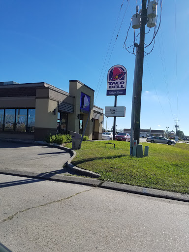 Mexican Restaurant «Taco Bell», reviews and photos, 377 N Canal Blvd, Thibodaux, LA 70301, USA