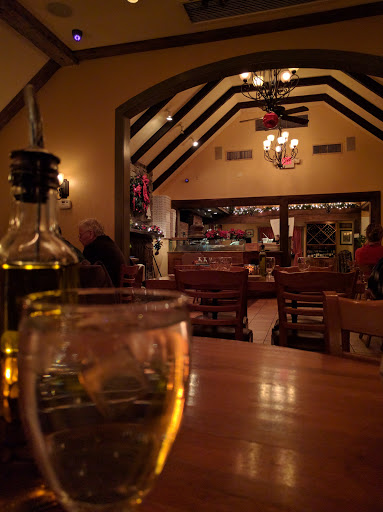 Italian Restaurant «Lucia», reviews and photos, 454 Old Post Rd, Bedford, NY 10506, USA