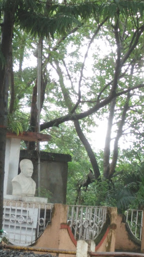 Bust of Vidyasagar