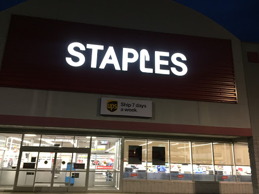 Office Supply Store «Staples», reviews and photos, 2100 Nesconset Hwy, Stony Brook, NY 11790, USA