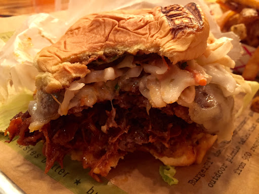 Hamburger Restaurant «BurgerFi», reviews and photos, 147 Soundings Ave, Jupiter, FL 33477, USA