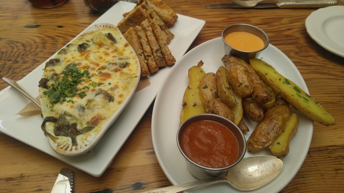 Artichoke dip with GF bread & Fingerling potato appetizers