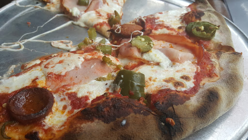 Pizza Restaurant «Blue Ribbon Artisan Pizzeria», reviews and photos, 897 S Coast Hwy 101, Encinitas, CA 92024, USA