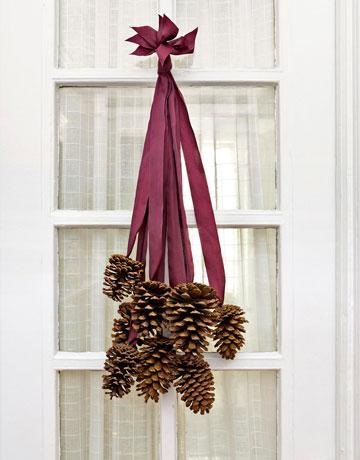 [Pine%2520Cone%2520Wreath%255B6%255D.jpg]