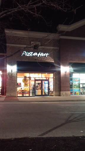 Pizza Restaurant «Pizza Hut», reviews and photos, 6326 Gender Rd, Canal Winchester, OH 43110, USA