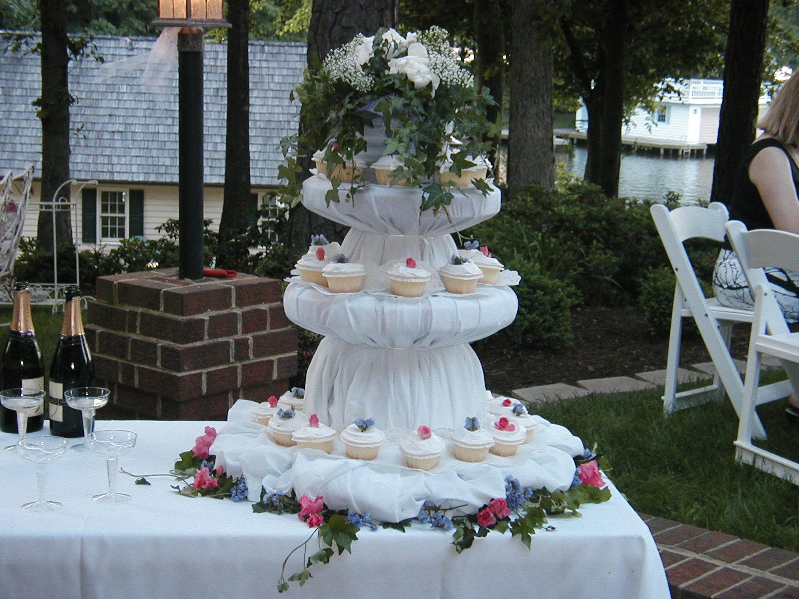 Wedding cupcake display for