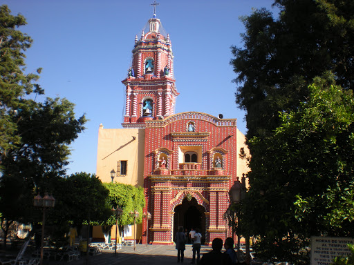 Iglesia de Santa María Tonantzintla, Av. M. Hidalgo o Carr. A Cholula, San Miguel, Puebla, Pue., México, Iglesia | PUE