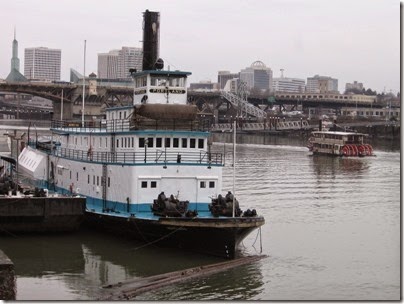 IMG_1967 Sternwheelers Portland & Willamette Queen in Portland, Oregon on February 1, 2010