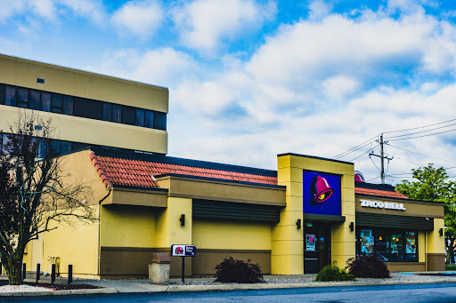 Mexican Restaurant «Taco Bell», reviews and photos, 221 Dolson Ave, Middletown, NY 10940, USA