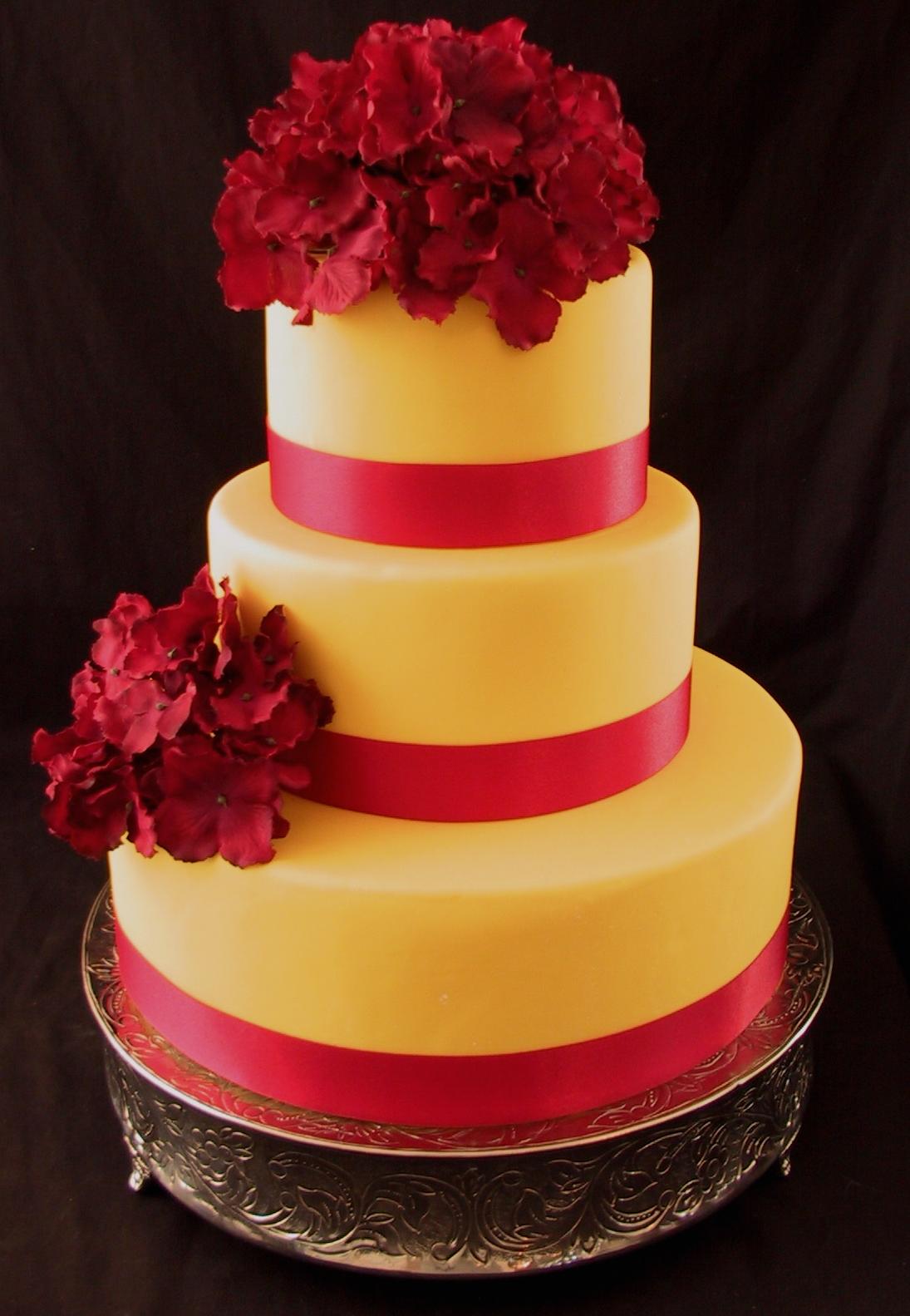 This fall themed wedding cake