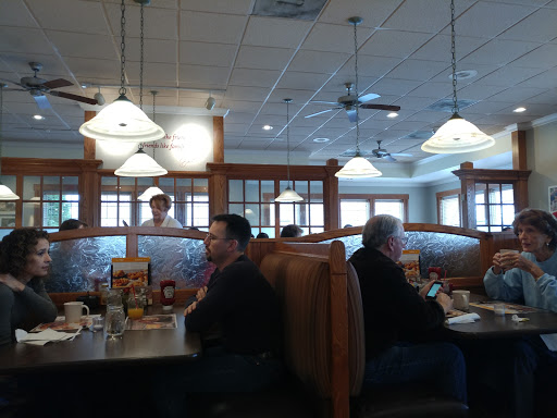 Family Restaurant «Bob Evans», reviews and photos, 5525 Wilmington Pike, Washington Township, OH 45459, USA