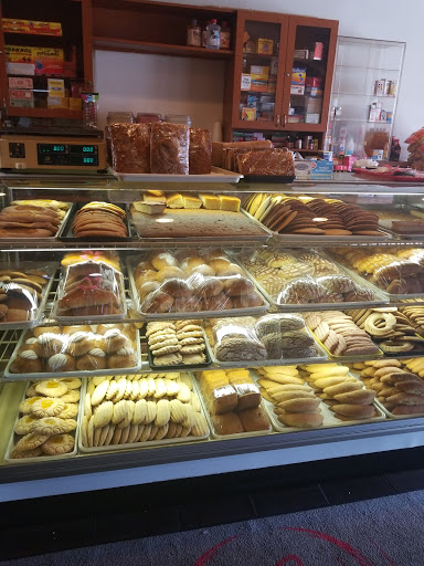 Bakery «Victoria Bakery», reviews and photos, 86 W Merrick Rd, Freeport, NY 11520, USA