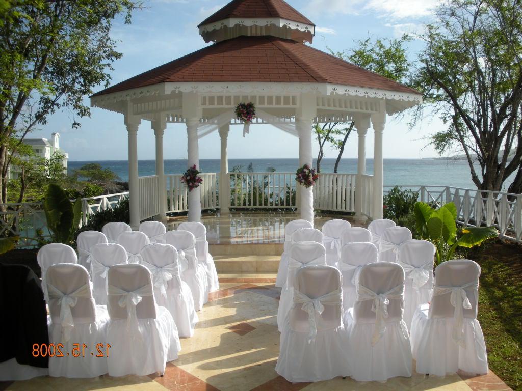 Gazebo Wedding Decorations